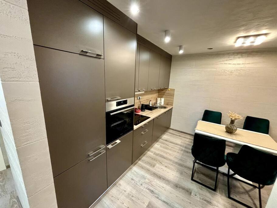 Villa Moste 3-Free Parking&Pool, Ev Station Ljubljana Eksteriør bilde